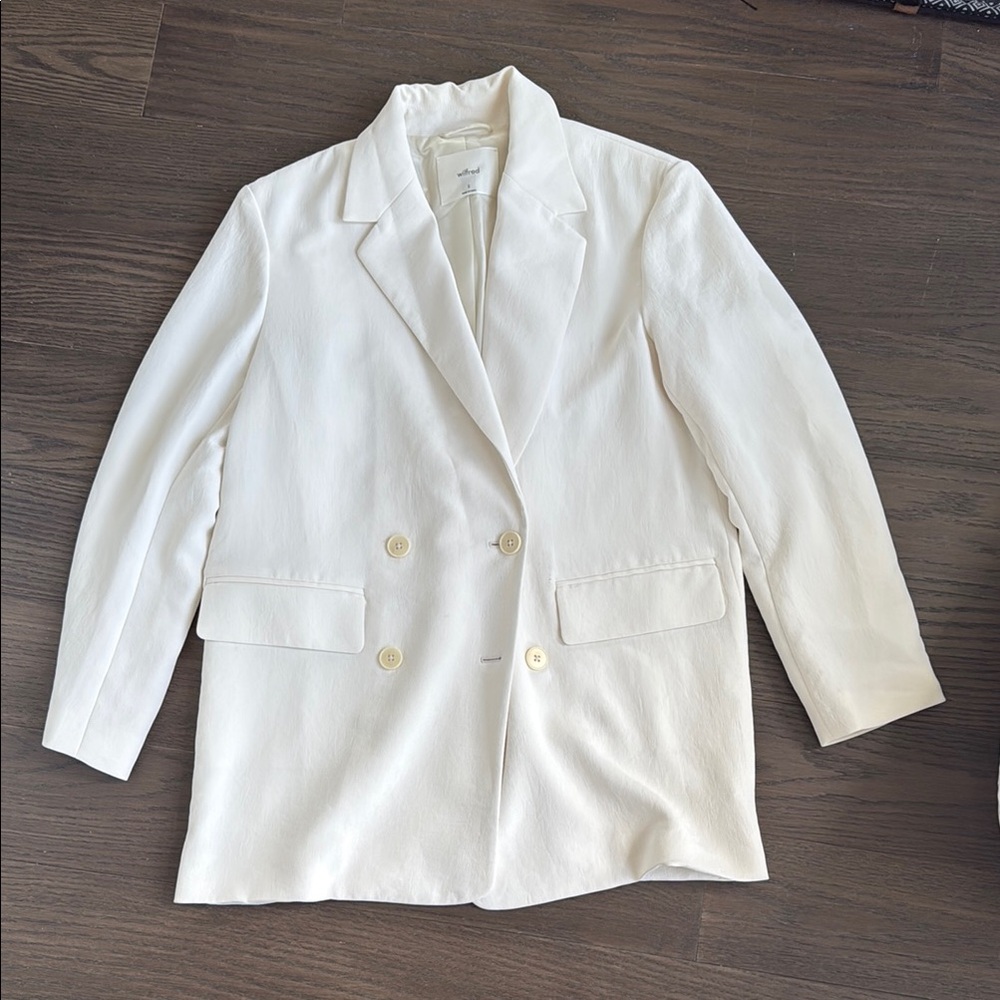 Aritzia Double-Breasted Cream Blazer
